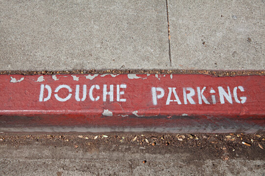 Kerbside douch parking