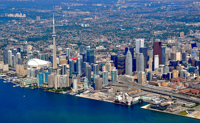 Fototapeta na wymiar aerial city skyline of Toronto, Ontario Canada