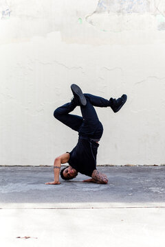 B Boy Stance