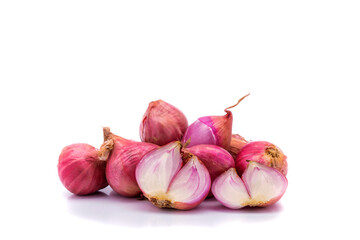 Red onions placed on a white background with shadows.