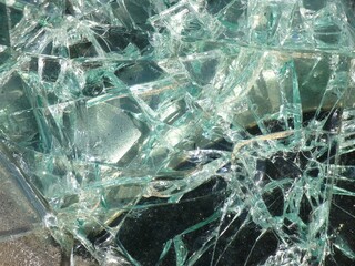 Cristallo in frantumi