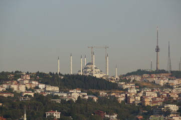 cruise along the Bosphorus