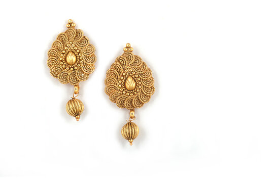 15 Trending Collection of 4 Gram Gold Earrings Designs in 2023