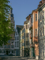 Fototapeta premium Coburg - Grafengasse im Morgenlicht
