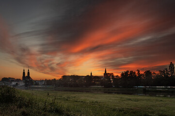 brzask nad miastem Opole © Henryk Niestrój