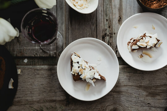 Vegan cake with coconut