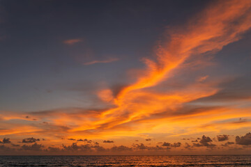 Fototapeta na wymiar Beautiful sunset on the beach and sea, at Phuket Thailand.