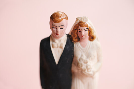 Vintage wedding couple cake topper decoration