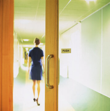 door with ""push"" sign