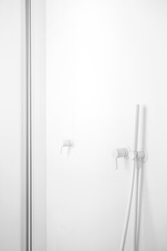 Modern White Showerroom
