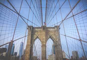 Fototapeta na wymiar Brooklyn Bridge And Manhattan Skyline
