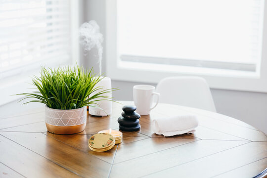 Soothing and relaxing table setting