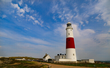 Fototapeta na wymiar lighthouse under blue sky