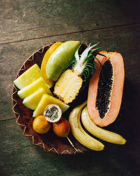 Tray with tropical fruit
