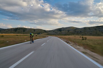 triathlon athlete riding bike