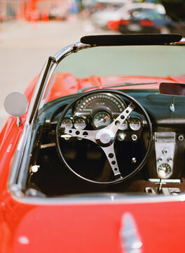 vintage sports car