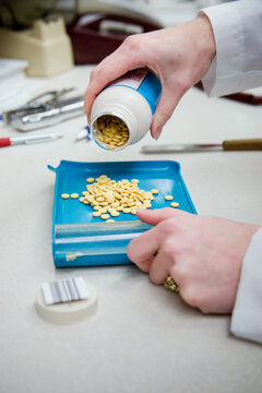 Pharmacy: Starting To Count Out Pills