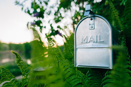 Mail Box