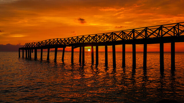 Sunset Pontian