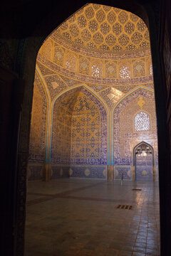 Archway and Vaulted Room