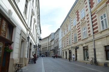Kraków , Rynek , Kościół Mariacki , Sukiennice , Kraków Kamienice , Kościół Kraków , Rynek Sukiennice , Polska Kraków , Ulice Krakowa , Kraków budynki stare , Kamienice w Krakowie  Rynek Stary, Kraków © Szymon