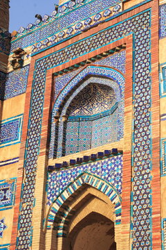 Tomb of Bibi Jiwandi, Uch sharif