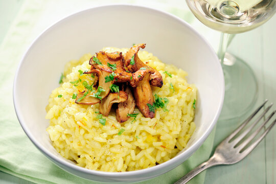 Food: Saffron risotto with chanterelles and parsley