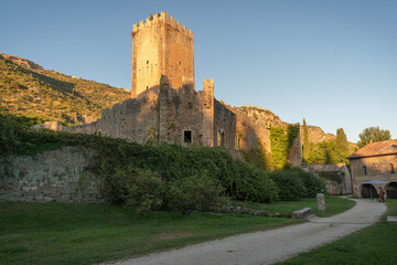 Ruins of old castle in Cisterna di Latina at sunset in Italy - obrazy, fototapety, plakaty