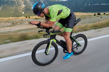 triathlon athlete riding bike