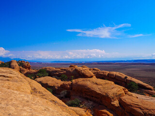 Fototapeta na wymiar view on top arches at the rock aarches in Arches national park, Utah, USA