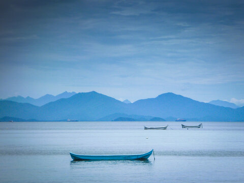 Ilha do Mel (Honey Island) - Boats and Mountains