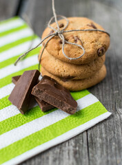 chocolate chip cookie