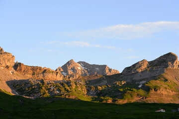 Sommer in den Bergen. Sommer in den Bergen
