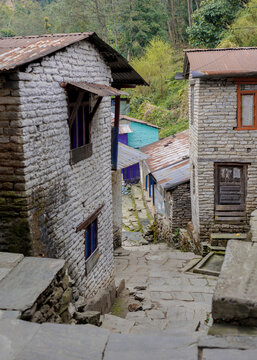 Himalayan village on the Trail of the nepali countryside