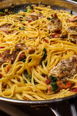 Cooking Chicken Bacon Linguine