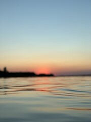Obraz premium sunset on the lake