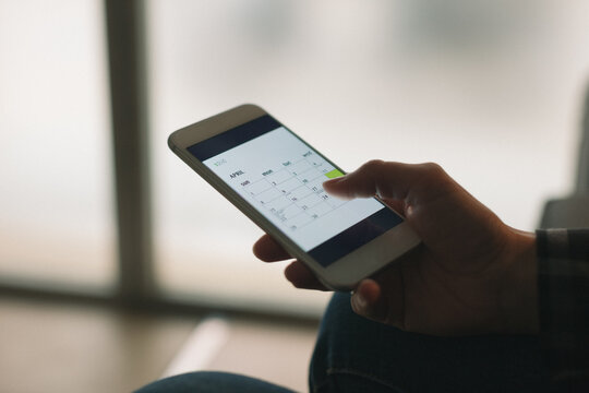 Mobile phone uses. Calendar.