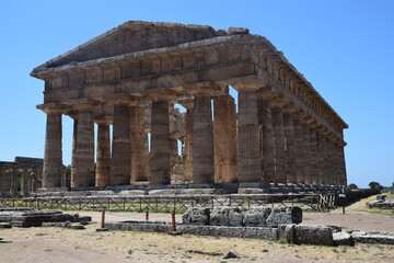 Obraz premium Paestum - Il tempio di Nettuno (Tempio di Poseidone)