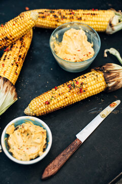 Food: Grilled Corncobs with spicy herbed garlic chili butter