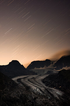 Vadret pers at night