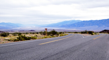 Division of road in Death Valley