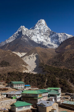 ma Dablam - way to Everest base camp - Nepal
