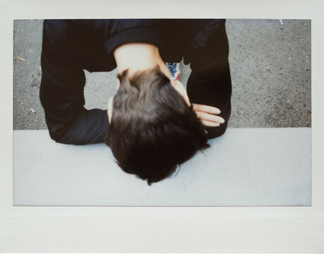 Fototapeta tired tomboy from behind