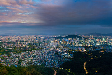 Fototapeta na wymiar Seoul from sunset to night