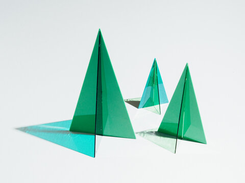 Geometric trees