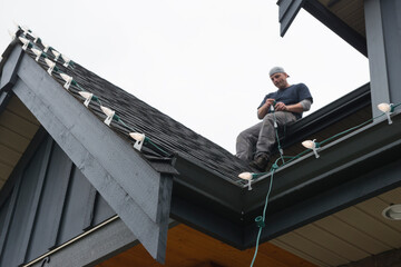 Professional Christmas Light Installer