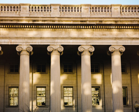 Ionic Columns Detail