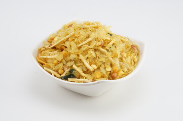 Flattened Rice Or Kacha Chivda is a Quick and Easy Recipe, you can called it as Instant Chivda.