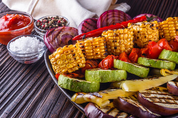 appetizing fresh grilled vegetables in a cast iron skillet