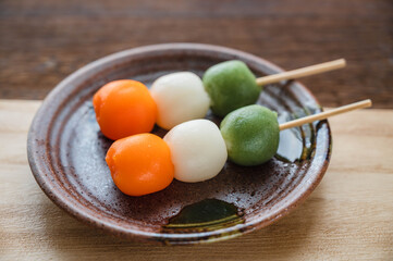 秋の三色だんご